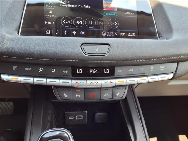 2022 Cadillac XT4 FWD 4DR LUXURY