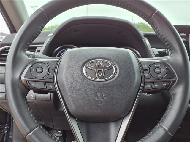 2022 Toyota Camry SE AUTO