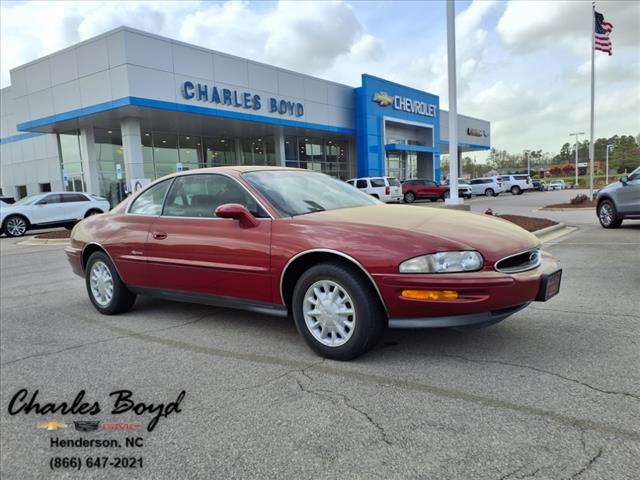 1995 Buick Riviera 2DR COUPE