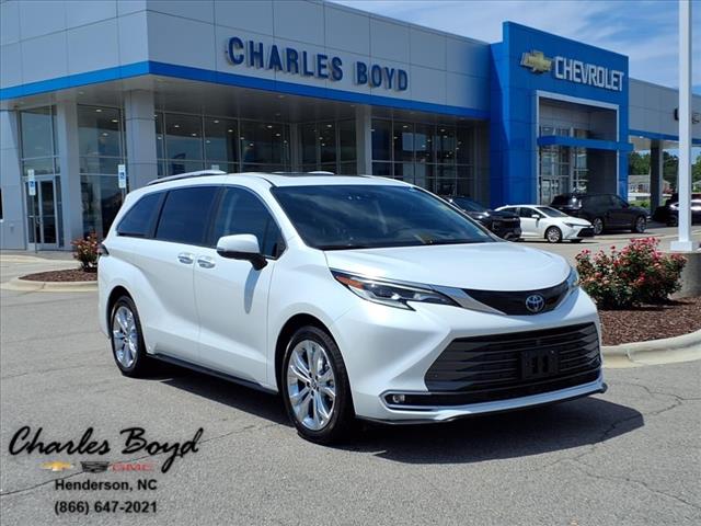2022 Toyota Sienna PLATINUM FWD 7-PASSENGER