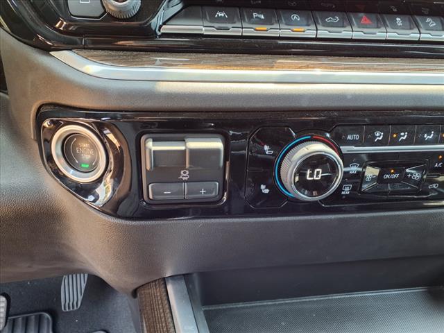 2023 Chevrolet Silverado 1500 4WD CREW CAB 147  RST