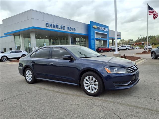 2013 Volkswagen Passat 4DR SDN 2.5L AUTO S W/APP