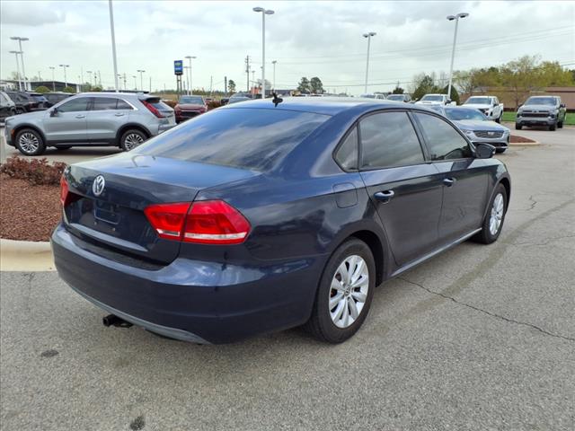 2013 Volkswagen Passat 4DR SDN 2.5L AUTO S W/APP