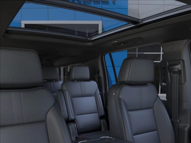 2025 Chevrolet Suburban 4WD 4DR RST