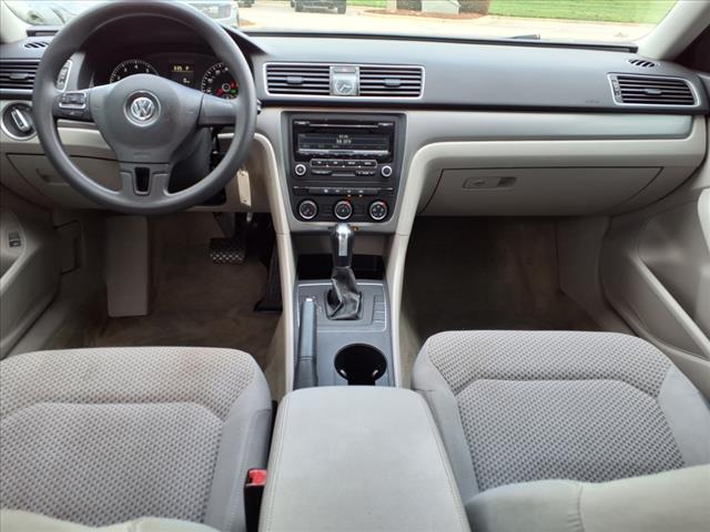 2013 Volkswagen Passat 4DR SDN 2.5L AUTO S W/APP