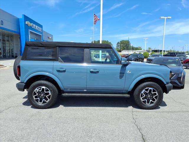 2022 Ford Bronco OUTER BANKS 4 DOOR ADVANC