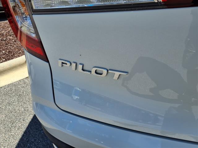 2021 Honda Pilot TOURING 8-PASSENGER AWD