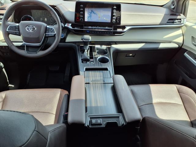 2022 Toyota Sienna PLATINUM FWD 7-PASSENGER