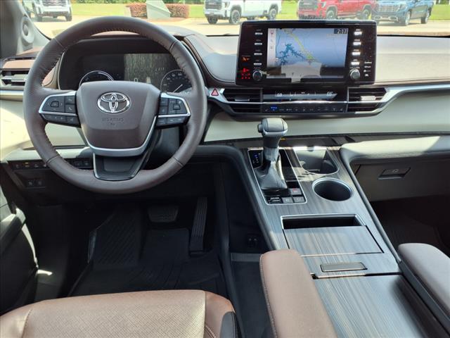 2022 Toyota Sienna PLATINUM FWD 7-PASSENGER