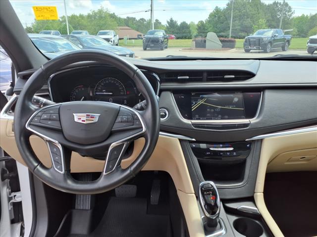 2019 Cadillac XT5 FWD 4DR LUXURY