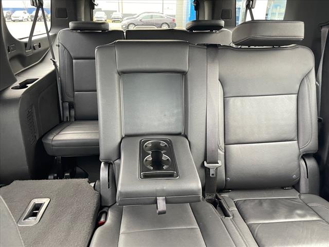 2023 Chevrolet Suburban LT