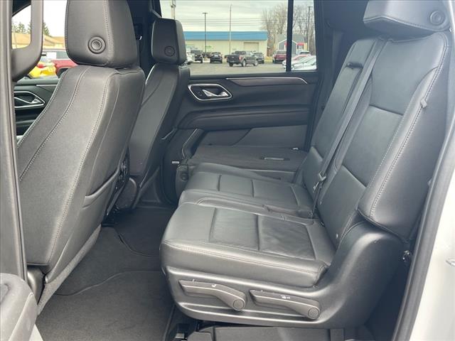 2023 Chevrolet Suburban LT