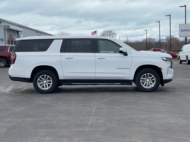 2023 Chevrolet Suburban LT