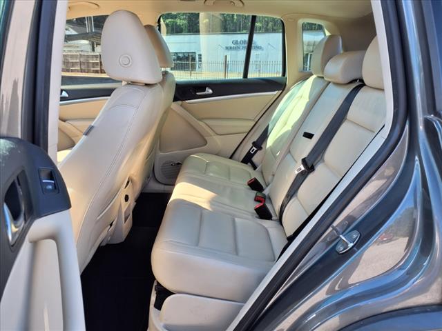 2012 Volkswagen Tiguan SE 4Motion