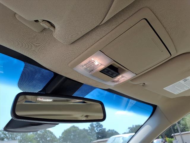 2014 Lincoln MKS Base