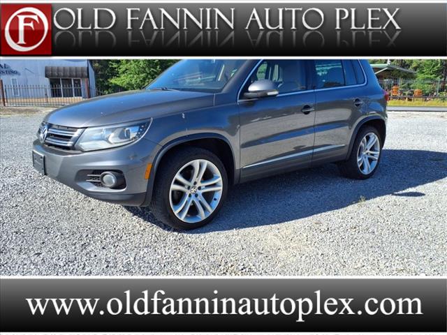 2012 Volkswagen Tiguan SE 4Motion