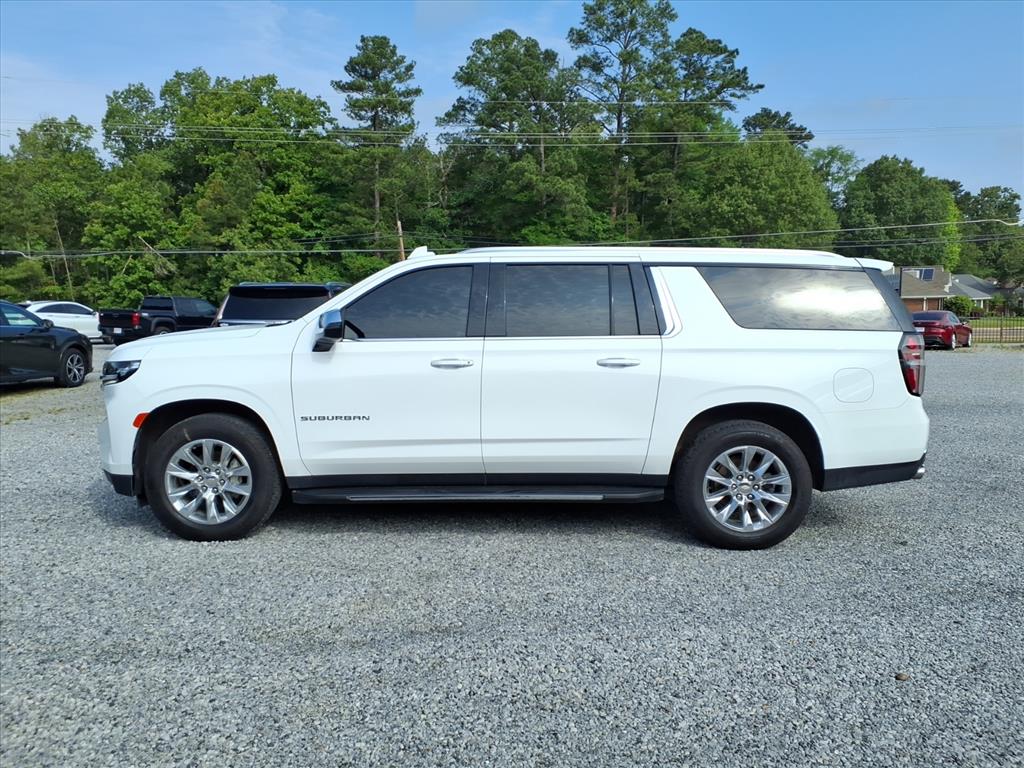 2022 Chevrolet Suburban Premier - main photo