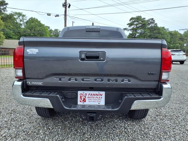 2022 Toyota Tacoma SR5 V6