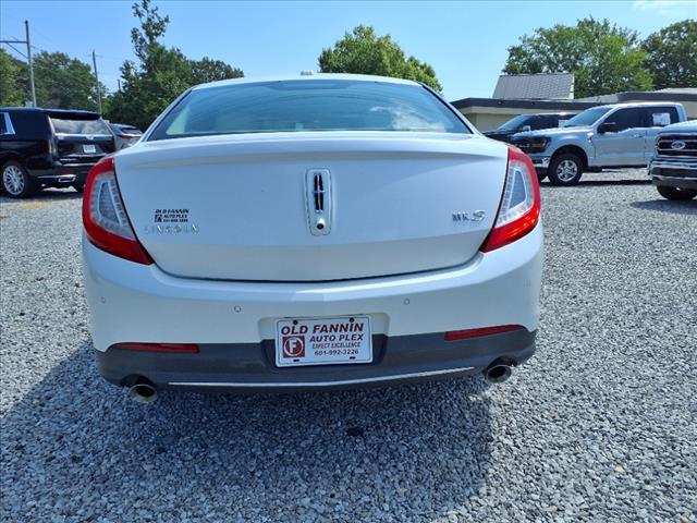 2014 Lincoln MKS Base