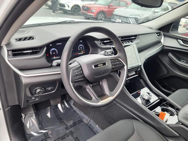 2023 Jeep Grand Cherokee L Laredo - Photo 10