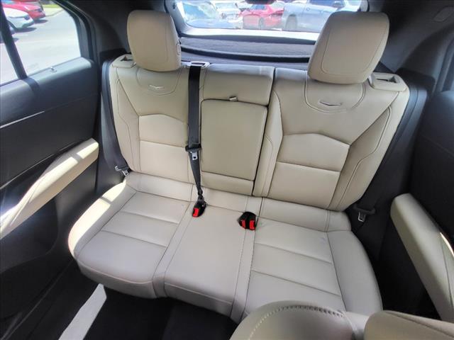 2024 Cadillac XT4 Premium Luxury - Photo 13