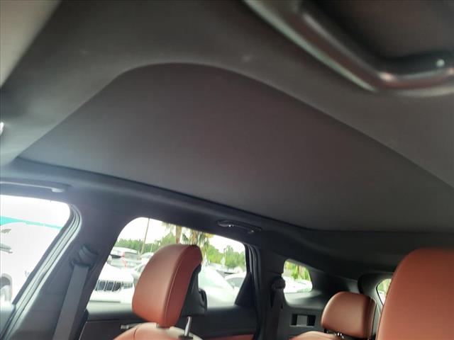 2023 Kia Sportage SX - Photo 13