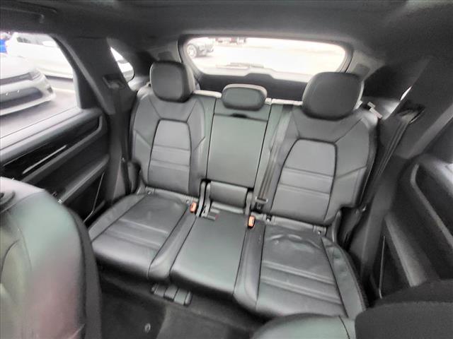 2020 Porsche Cayenne  - Photo 14