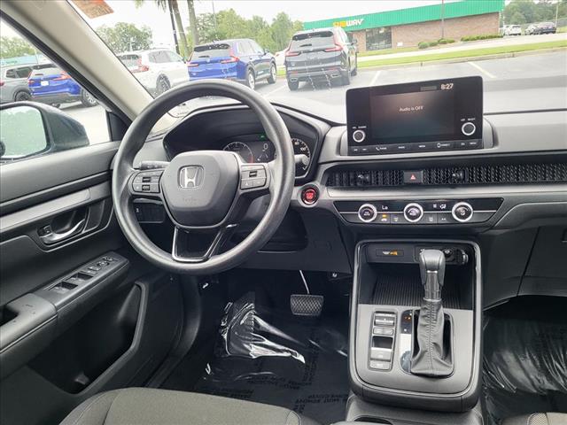 2024 Honda CR-V LX - Photo 15