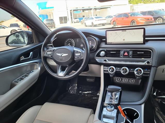2023 Genesis G70 2.0T - Photo 15
