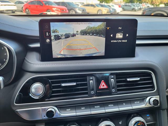 2023 Genesis G70 2.0T - Photo 17