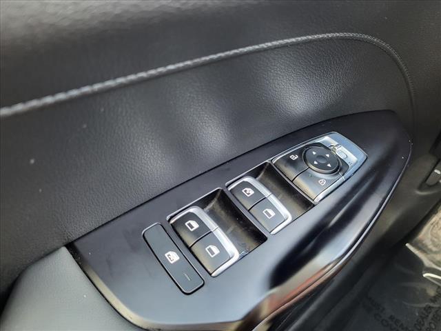 2024 Kia K5 GT-Line - Photo 22