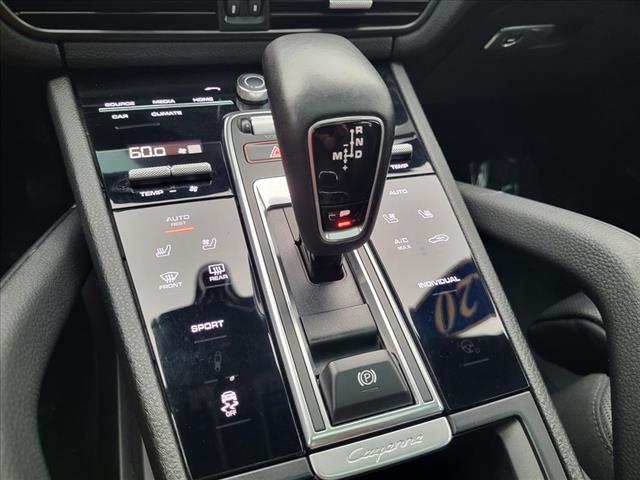 2020 Porsche Cayenne  - Photo 22