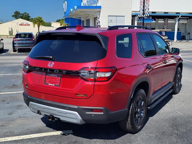 2025 Honda Pilot TrailSport - Photo 2