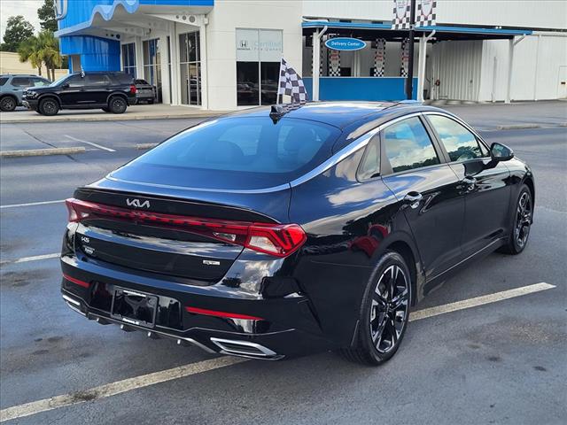 2024 Kia K5 GT-Line - Photo 2
