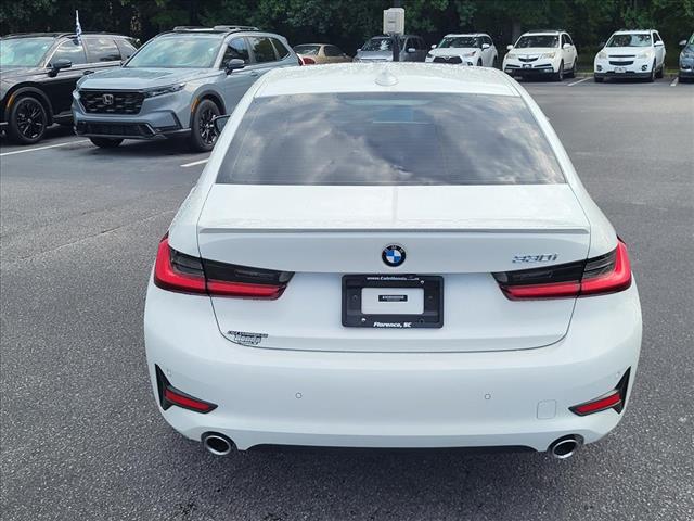 2021 BMW 3 Series 330i - Photo 3