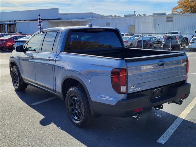 2025 Honda Ridgeline Sport+ - Photo 3