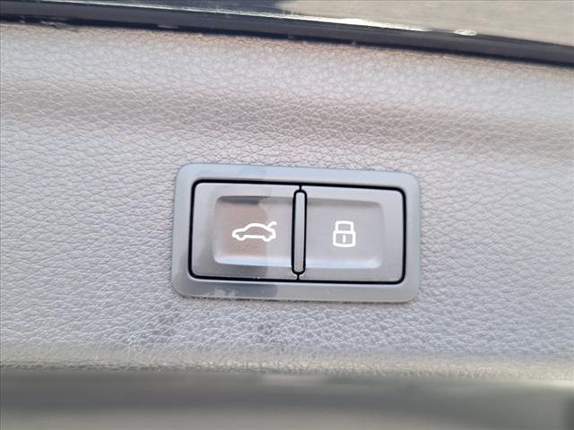 2023 Audi Q3 quattro S line Premium 45 TFSI - Photo 5