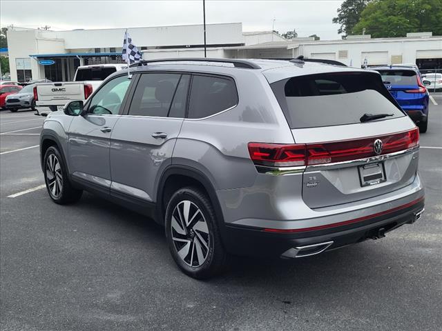 2024 Volkswagen Atlas SE 4Motion - Photo 6