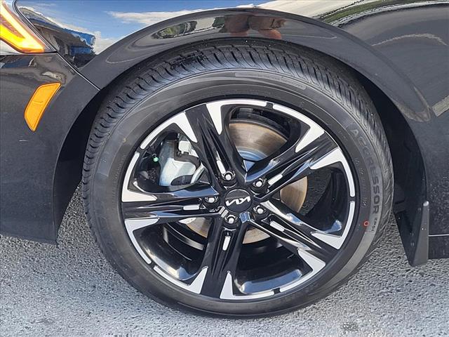 2024 Kia K5 GT-Line - Photo 8