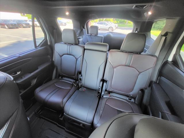 2025 Honda Pilot Black Edition