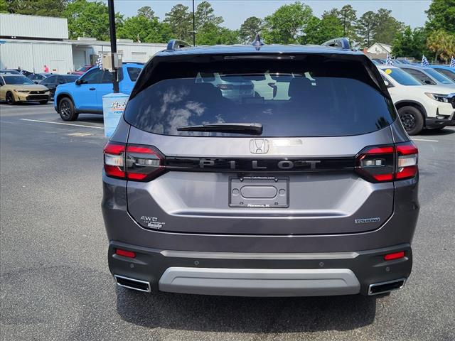 2025 Honda Pilot Touring