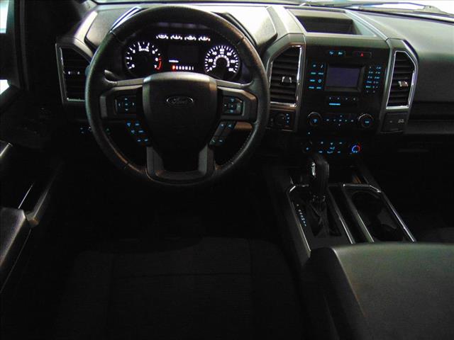 2015 Ford F-150 4WD SUPERCREW 145  XLT