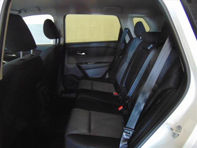 2025 Nissan Rogue AWD SV