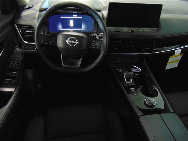 2025 Nissan Rogue AWD SL