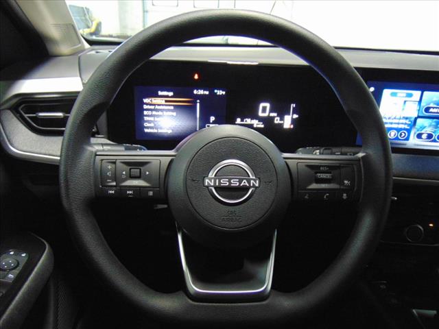 2025 Nissan Kicks SV FWD