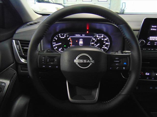 2025 Nissan Rogue AWD SV