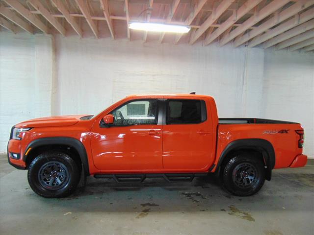 2025 Nissan Frontier CREW CAB 4X4 PRO-4X