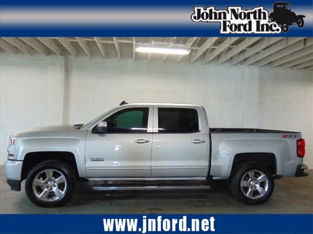 2018 Chevrolet Silverado 1500 4WD CREW CAB 143.5  LT W/