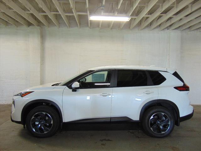 2025 Nissan Rogue AWD SV