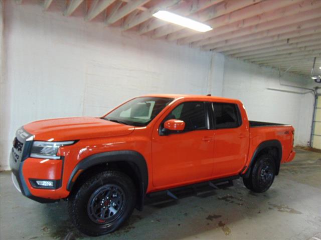 2025 Nissan Frontier CREW CAB 4X4 PRO-4X